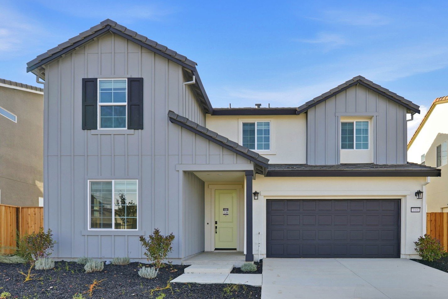 0015 1008 Bluebell Circle