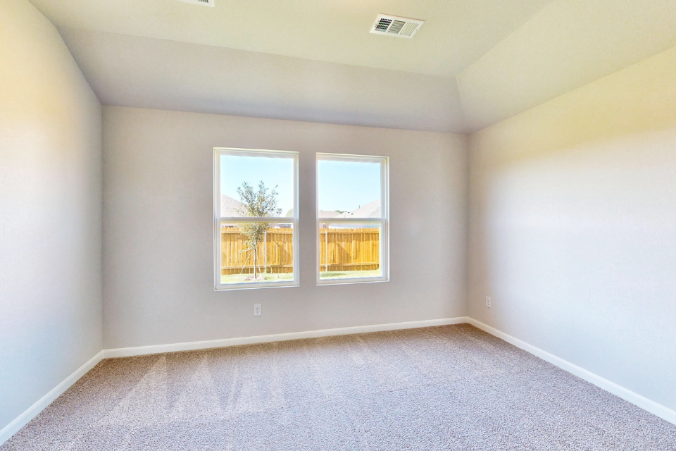 A room with windows.