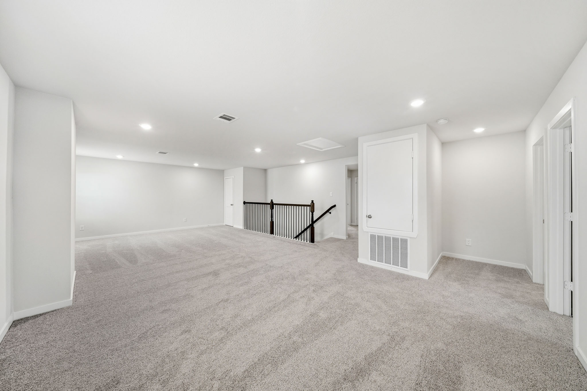 A large empty room.