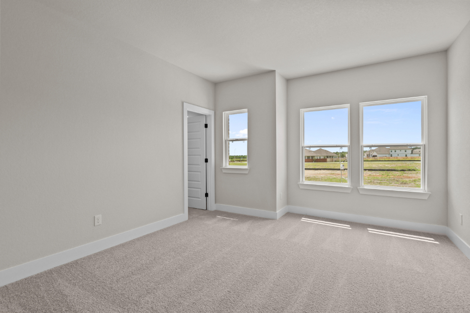 A room with windows.